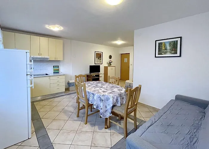 In Mit Eigener Terrasse By Interhome Apartman Baska (Krk)