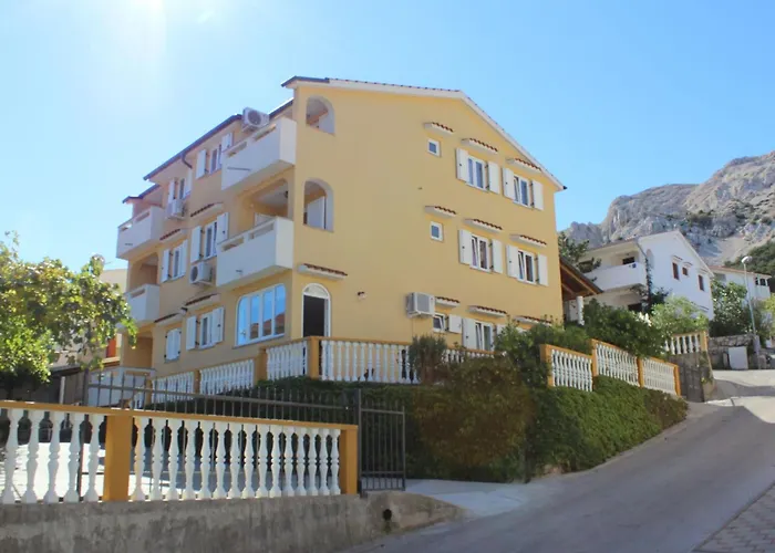 Apartman In Mit Eigener Terrasse By Interhome Baska (Krk)